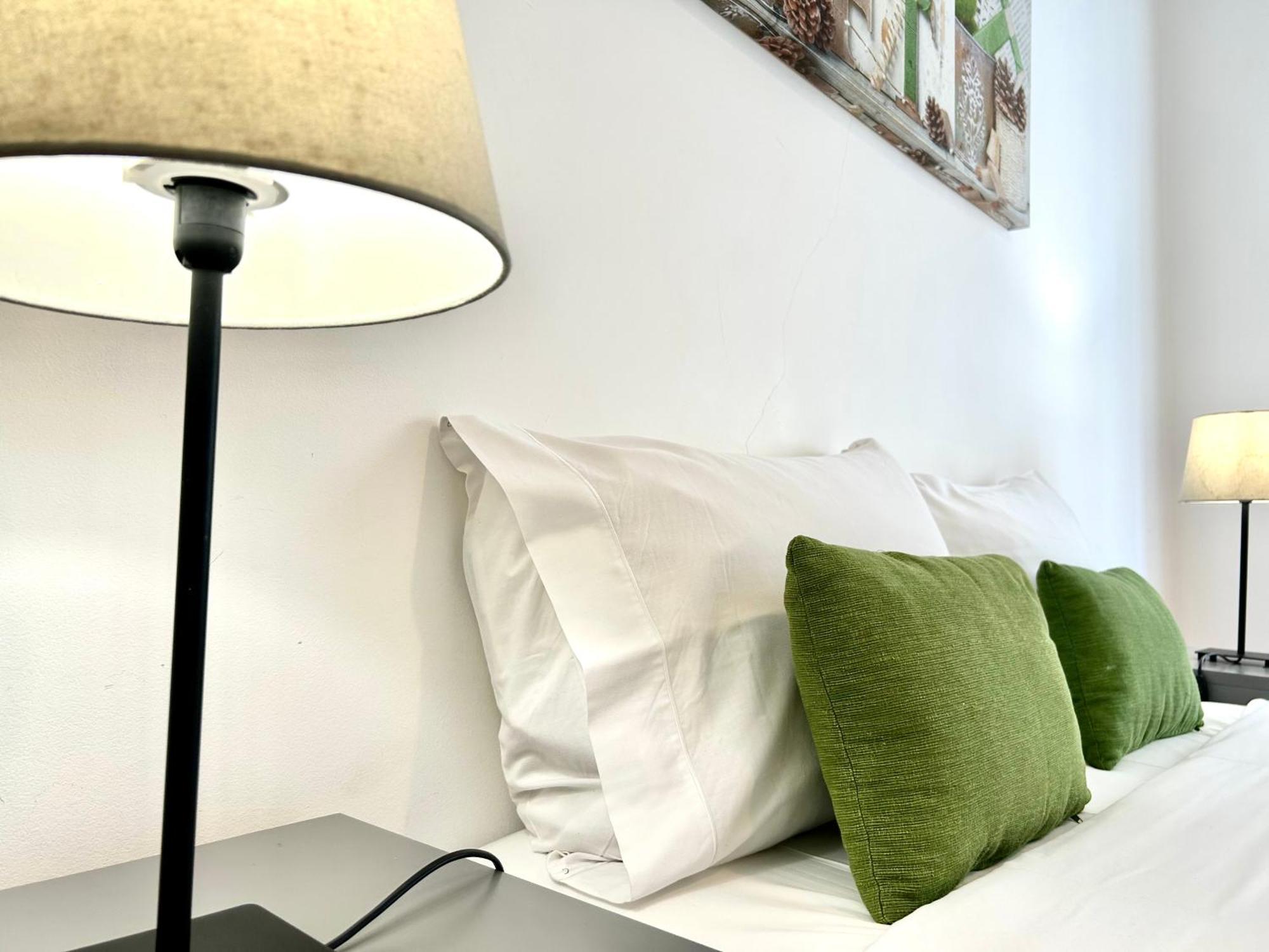 Fashion Chiado - Sss Apartments Lisbon Bagian luar foto