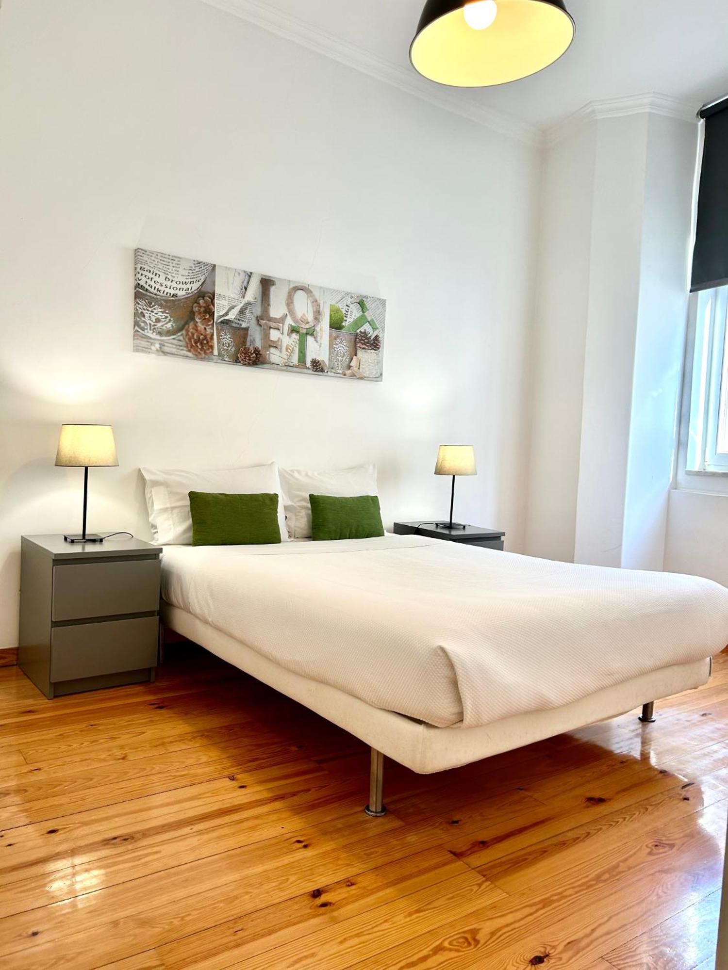 Fashion Chiado - Sss Apartments Lisbon Bagian luar foto
