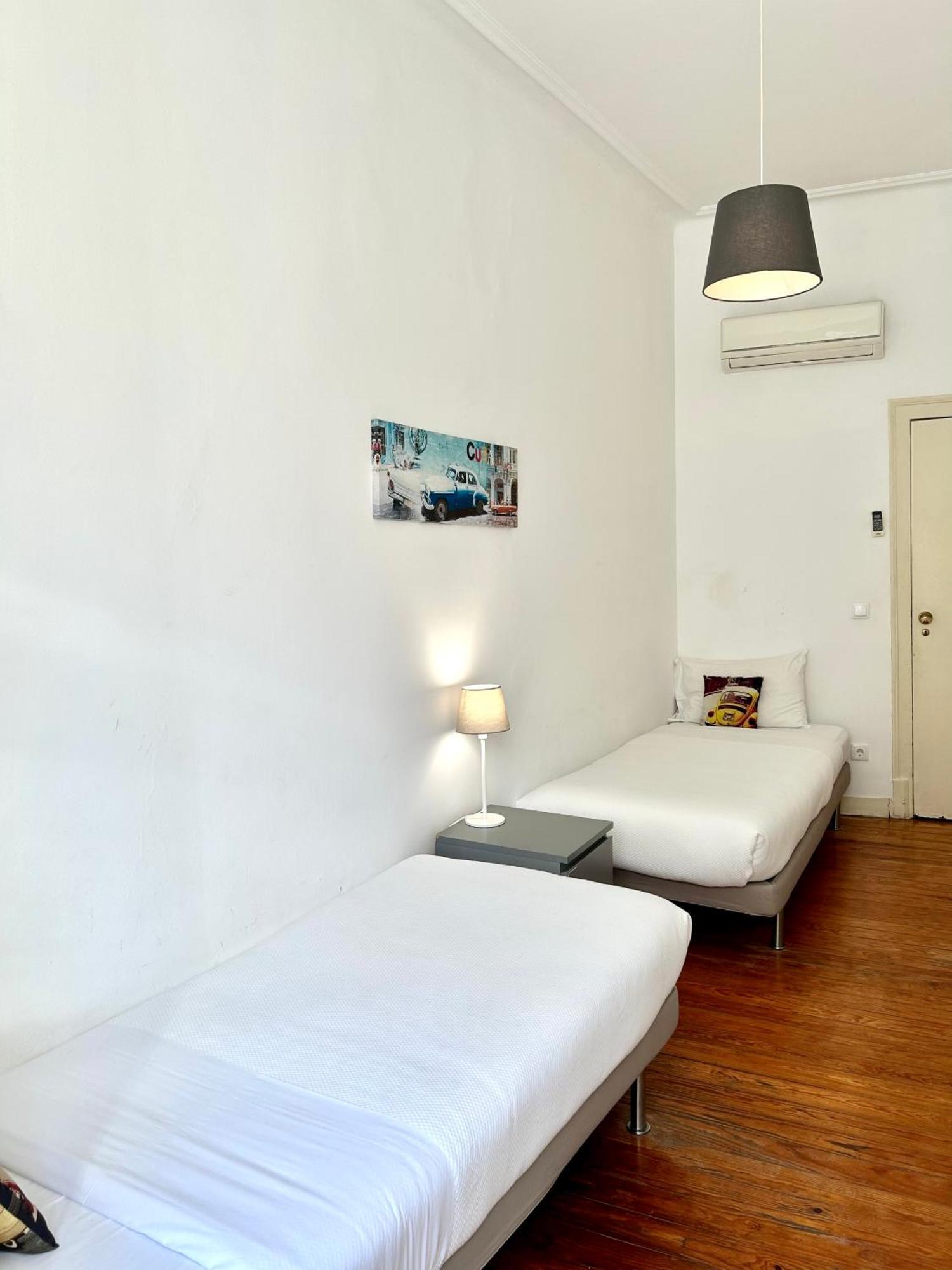 Fashion Chiado - Sss Apartments Lisbon Bagian luar foto