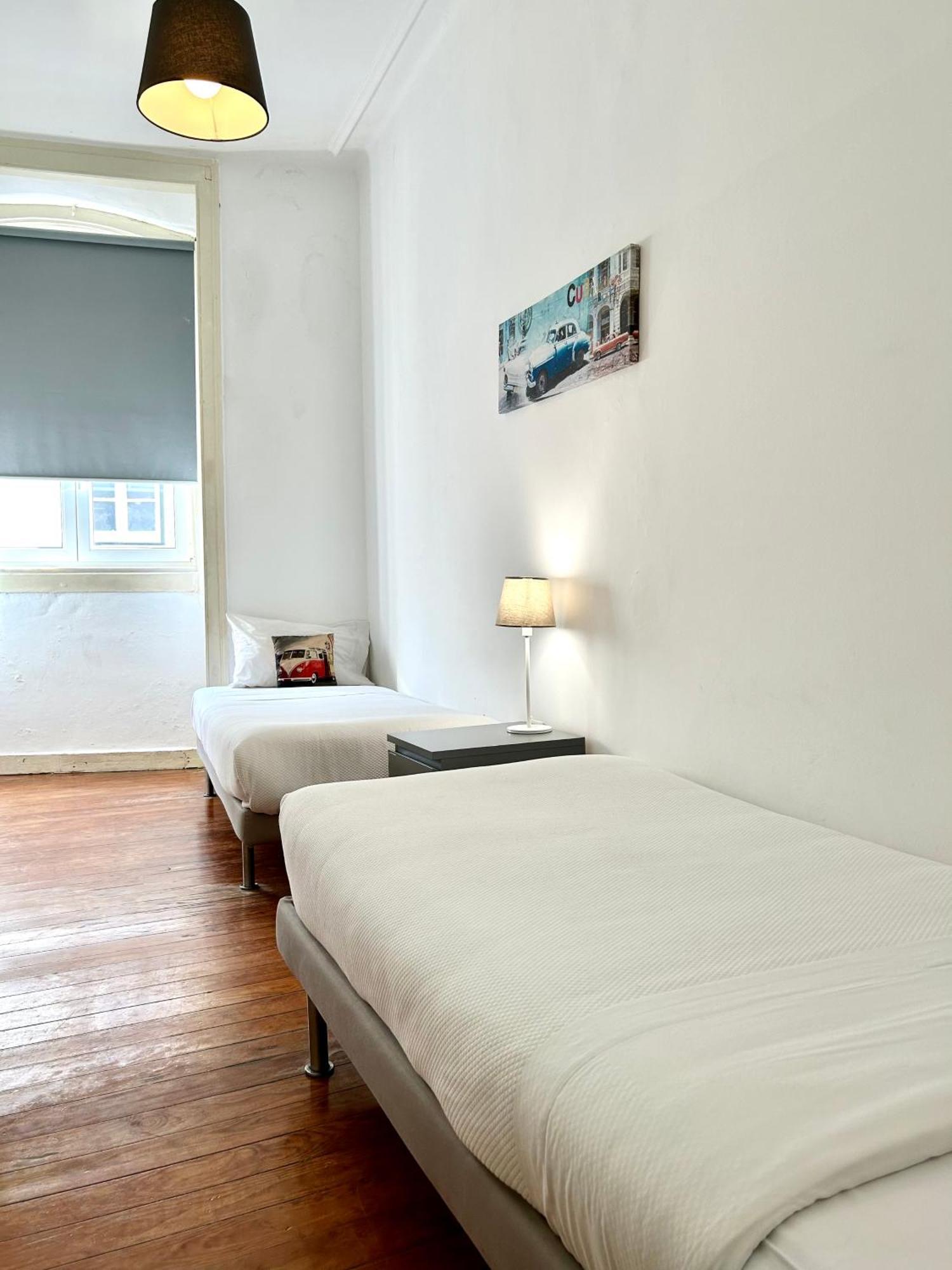 Fashion Chiado - Sss Apartments Lisbon Bagian luar foto